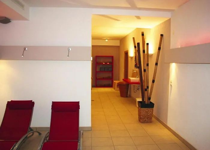 In With Panoramic Mountain Views בית נופש