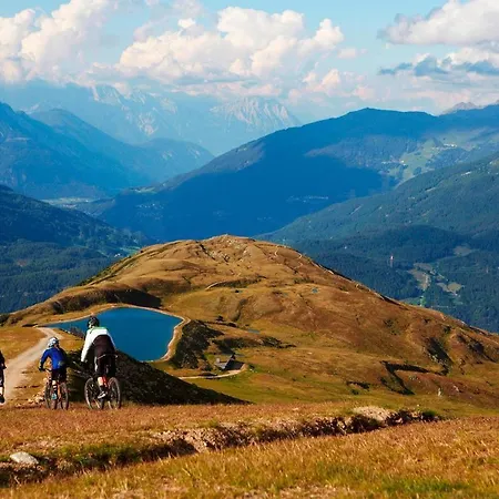 In With Panoramic Mountain Views